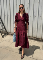 Load image into Gallery viewer, Becca Dress
