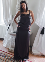 Load image into Gallery viewer, Crema skirt
